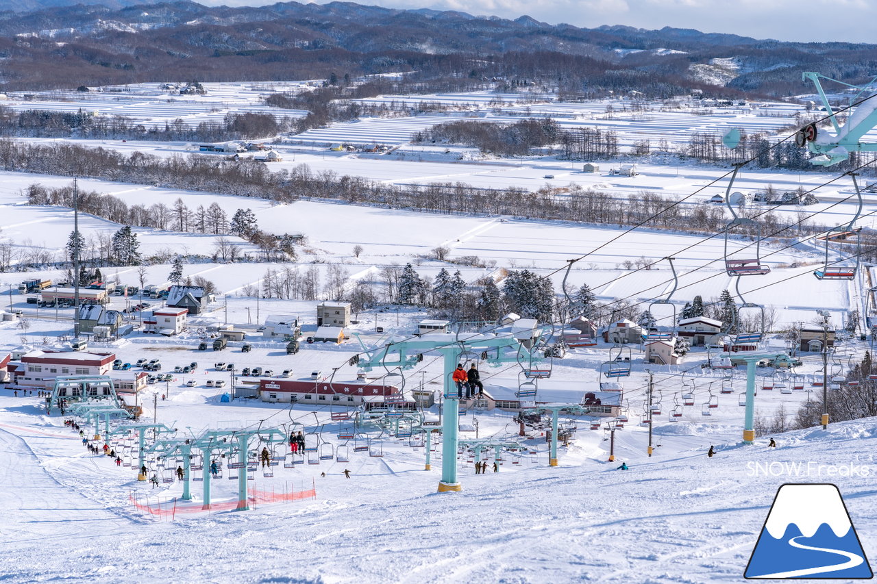岩見沢萩の山市民スキー場｜整地もパウダーもマイペースで楽しめるローカルスキー場から『Merry Christmas』☆